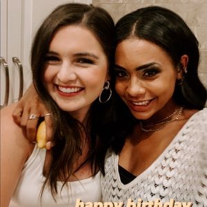 Meet your Posher, Molly